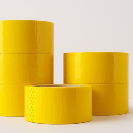Akrylová páska žlté balenie silný 48 mm x 45 m pre obaly a zásielky