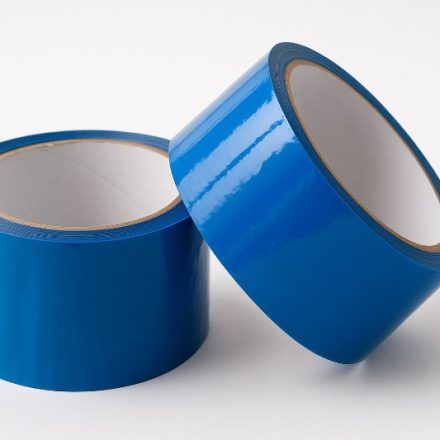 Modrá akrylová obalová páska 48 mm x 45 m pre škatuľky a balenia