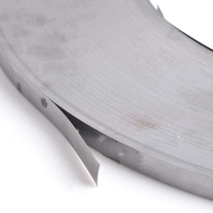 Vlnité oceľové pásy na paletovacie pásy 32x0,8 mm 52,5 kg